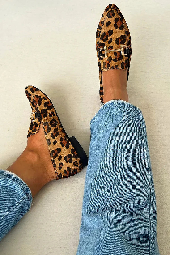 Juul - Elegant loafers with a pattern and subtle heels