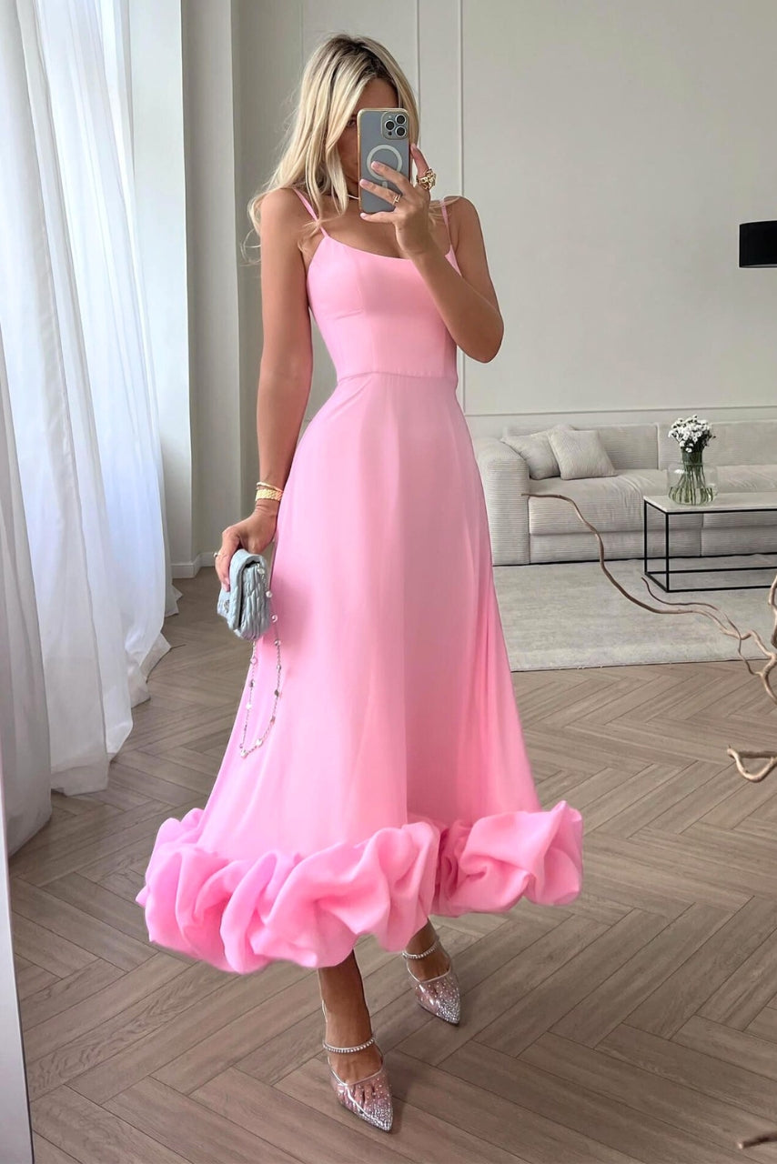 Ariana - Graceful Flowing Dress