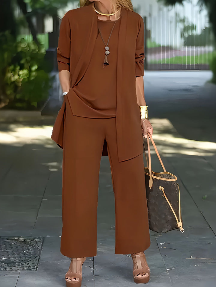 SYLVIE – VERSASTYLE THREE-PIECE SET