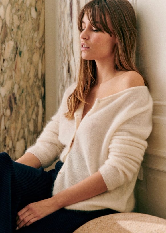 AURAZELYNN – HERITAGE COZY KNIT CARDIGAN