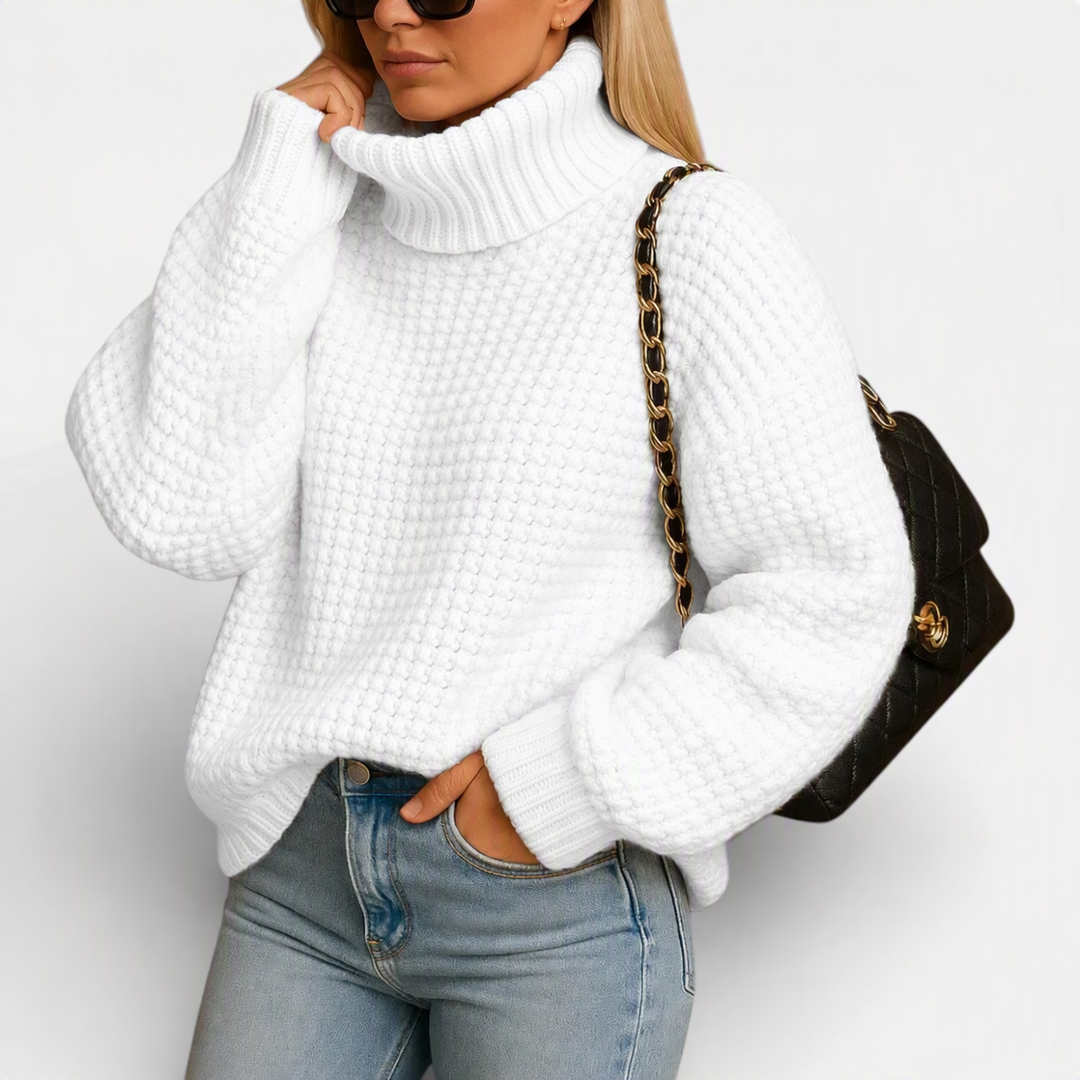 Women's Chunky Knit Turtleneck Sweater – White