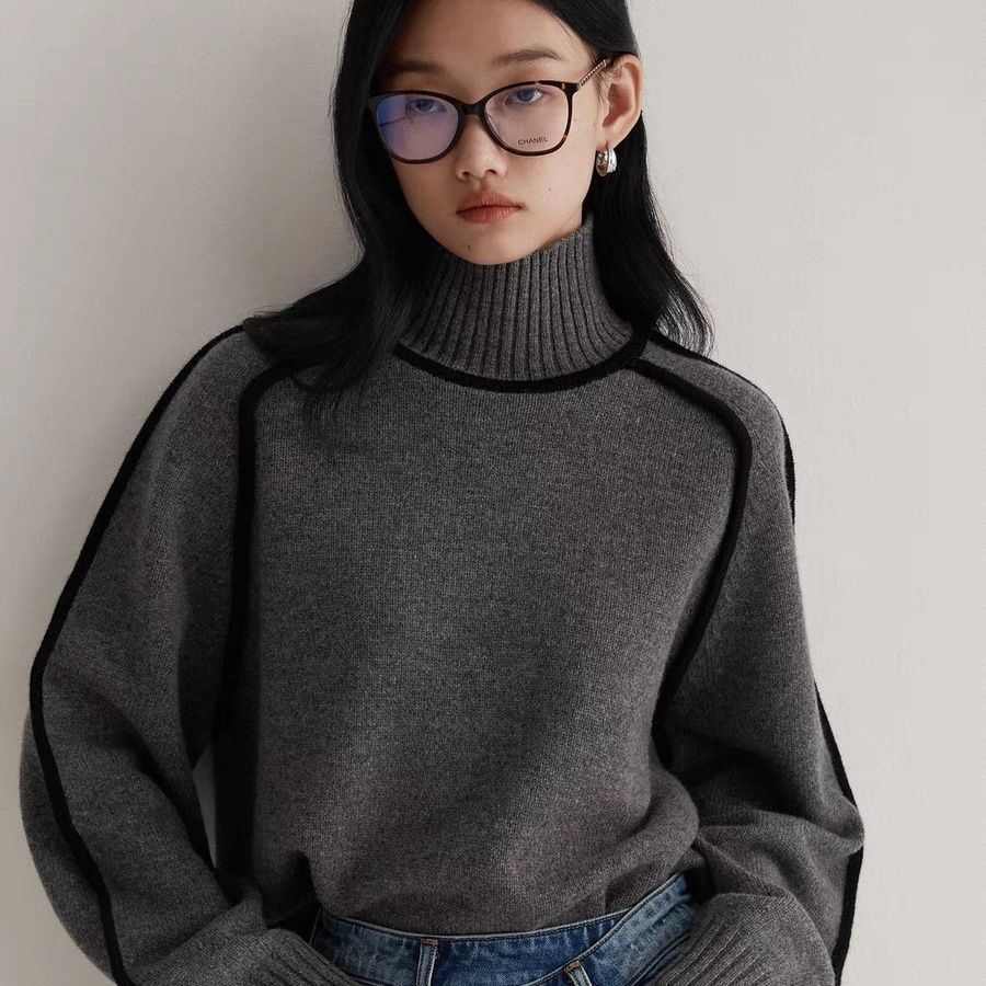 KAELIRYN – SOFT CASHMERE-LIKE TURTLENECK SWEATER