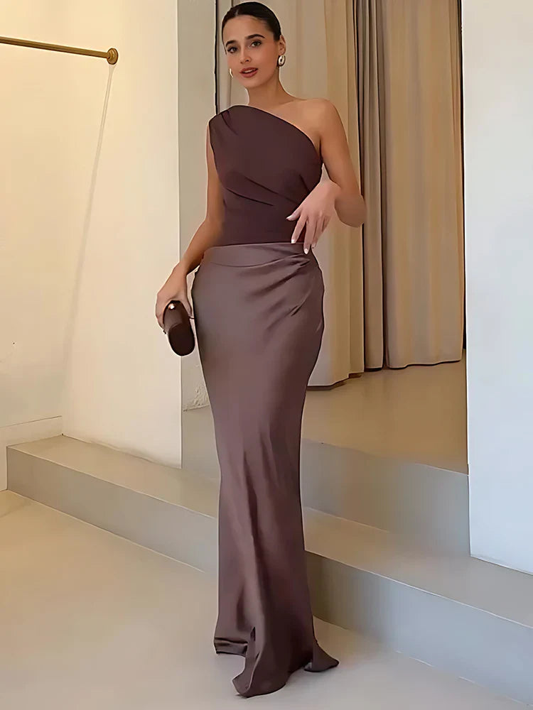 ALEIDA – ONE SHOULDER SATIN MAXI DRESS