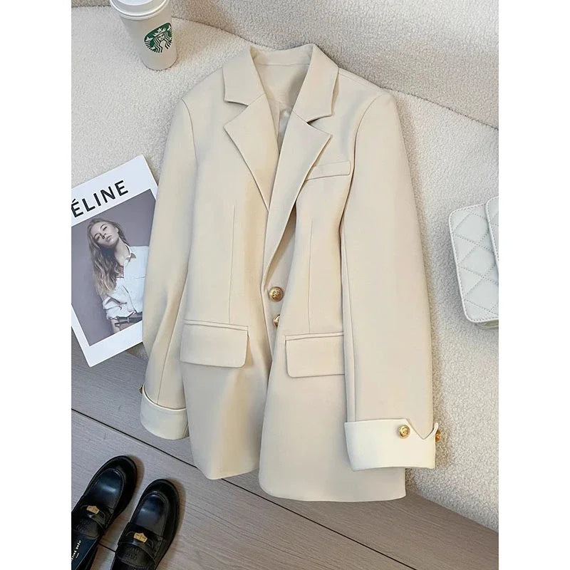 Cyrilla – Stylish