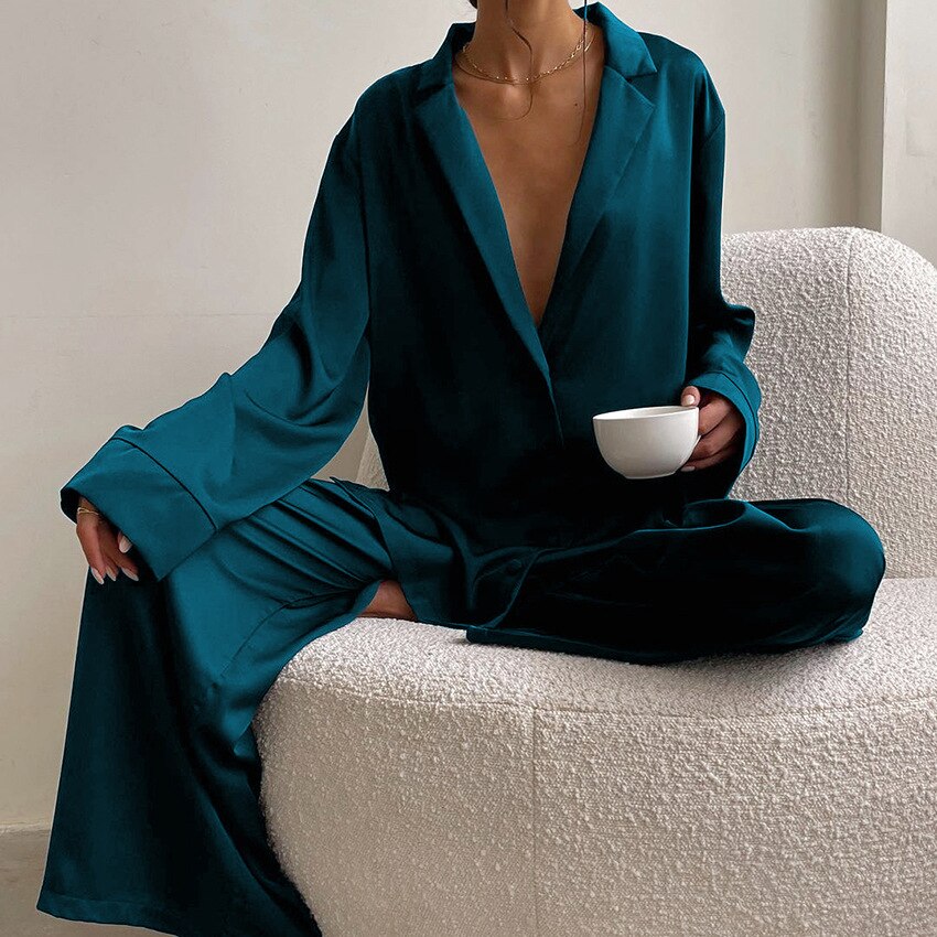 ADELINE | WOMEN'S PAJAMA SET SATIN LONG SLEEVE 10