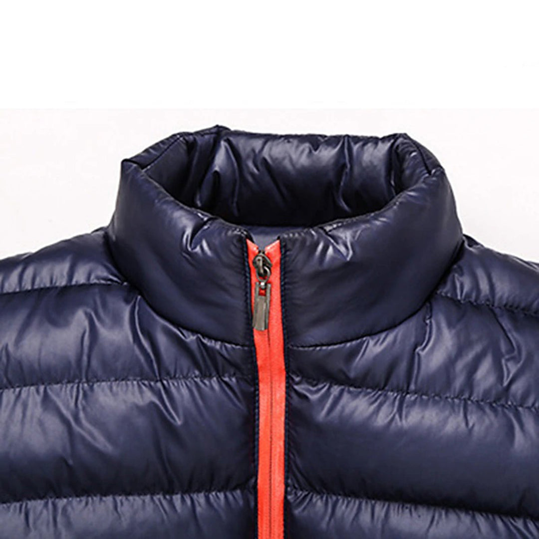 Men's Lightweight Puffer Jacket – Detail View