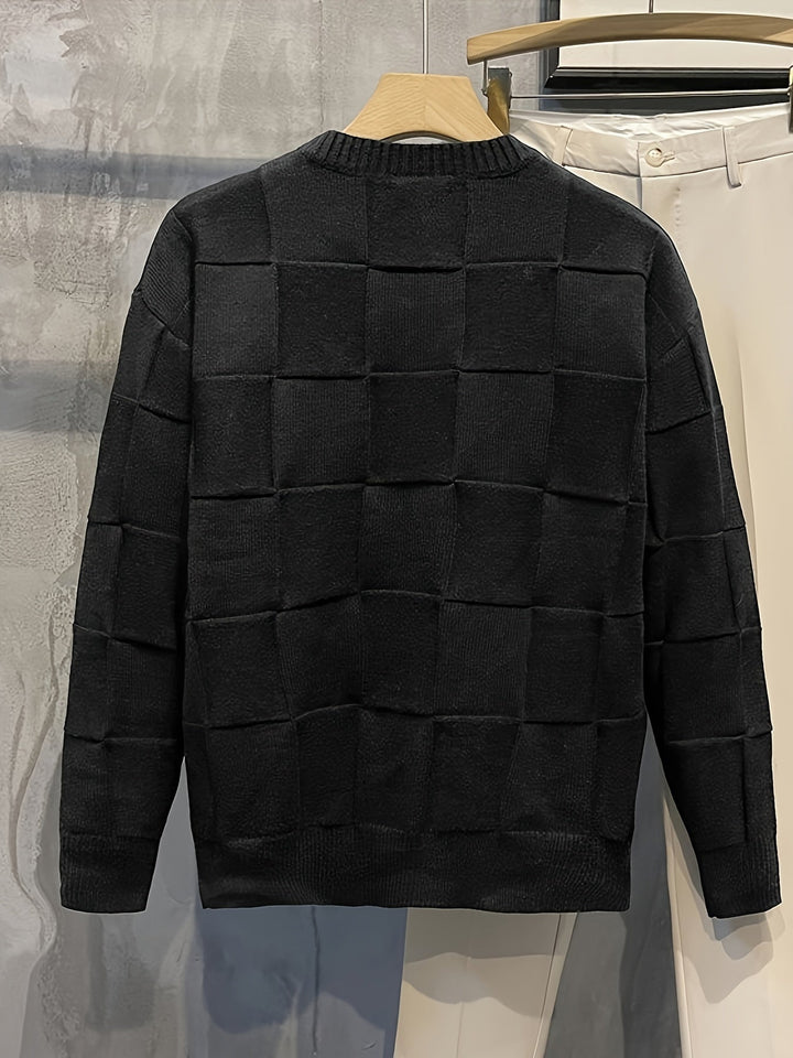 Men's Textured Crew Neck Knit Sweater – Detail View