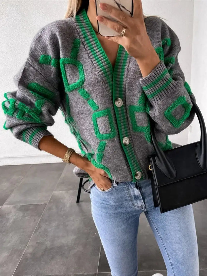 BROOKLYN | WOMEN'S V NECK SWEATER BUTTON DOWN KNIT 7