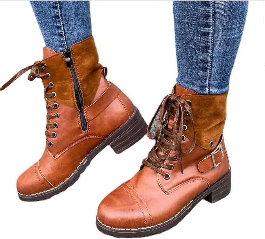 Women's Leather Lace Up Combat Boots – Detail View