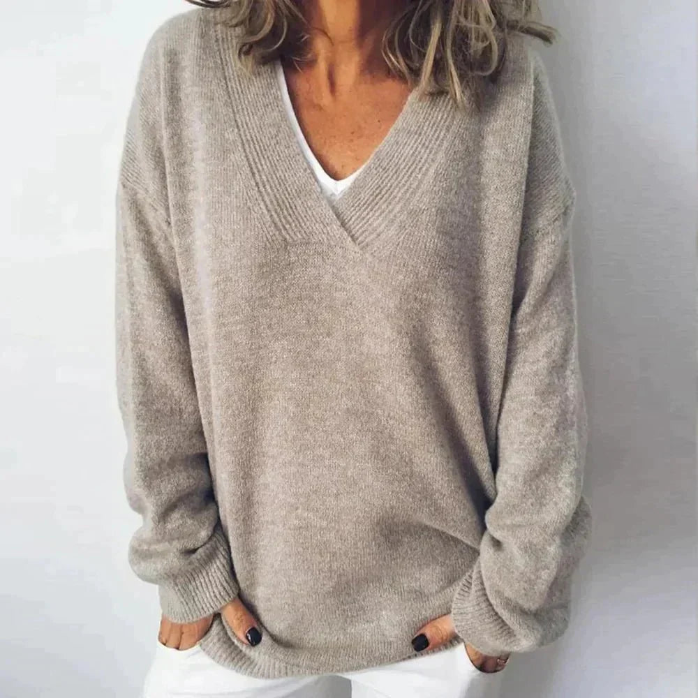 COCO - OVERSIZED V-NECK SWEATER 1