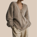 Isla | Women's Cashmere V-Neck Cardigan