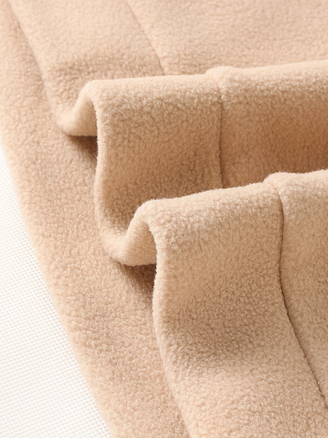 Men's Mock Neck Fleece Sweatshirt – Detail View