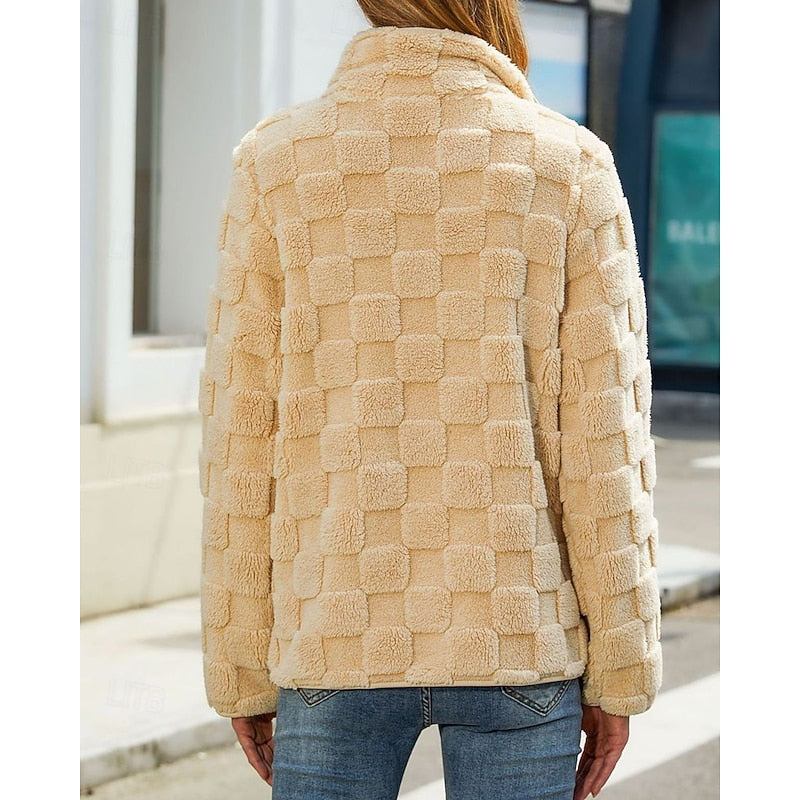 Women's Checkered Sherpa Zip Up Jacket – Detail View