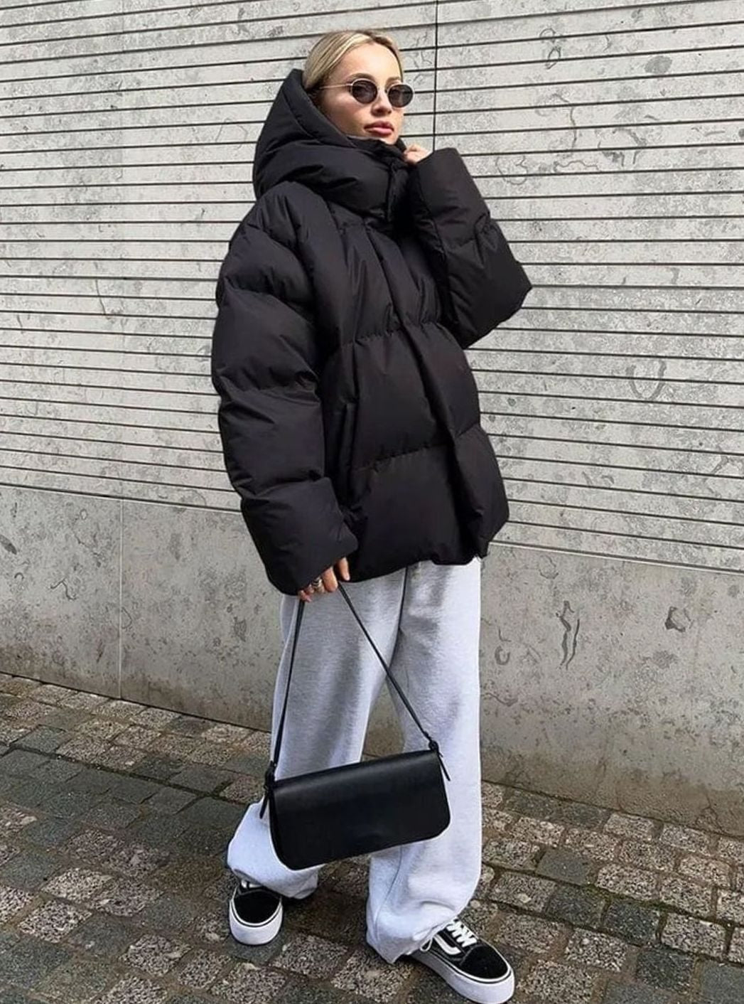 Women's Hooded Puffer Jacket – Detail View