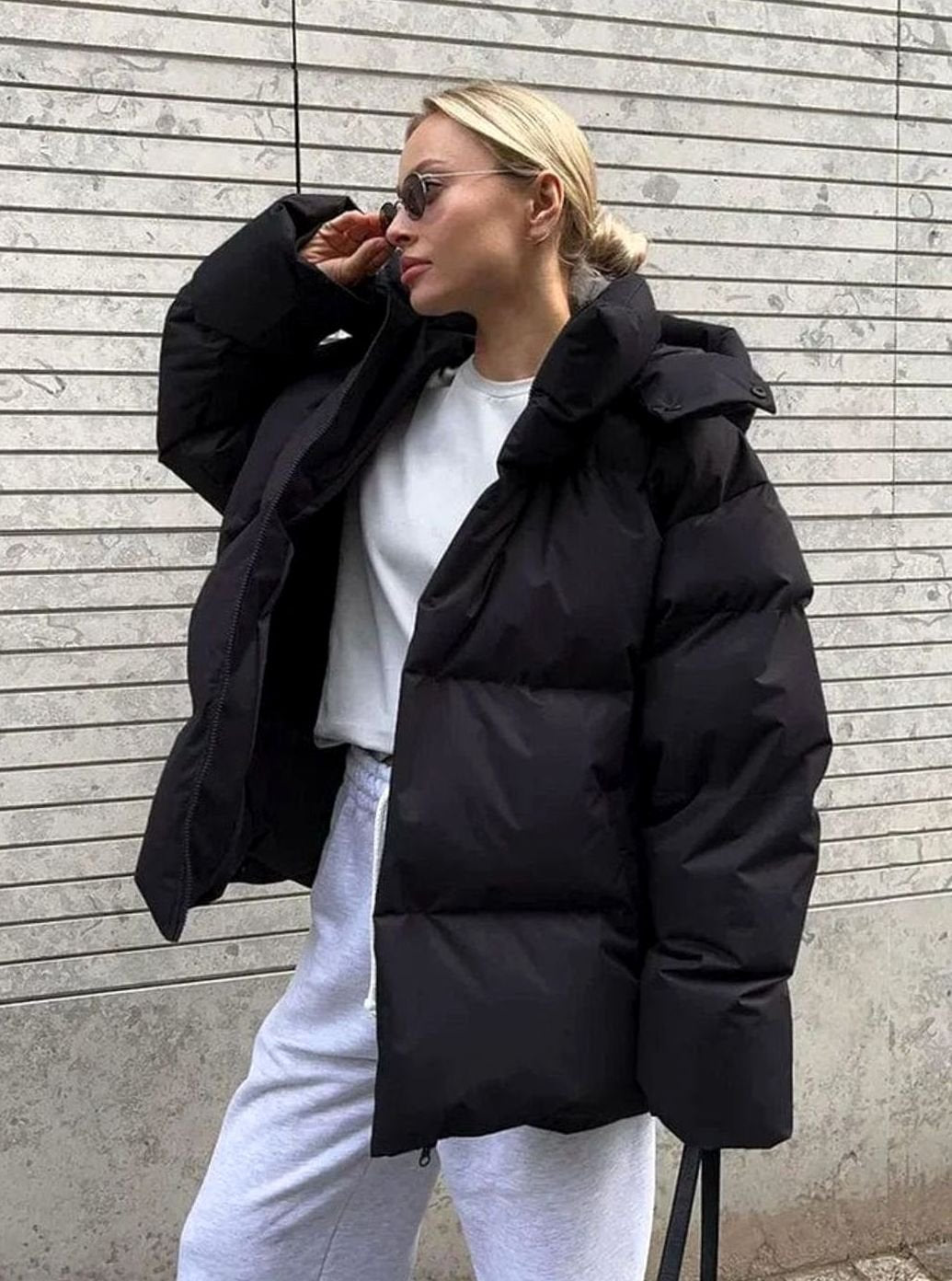 Women's Hooded Puffer Jacket – Detail View