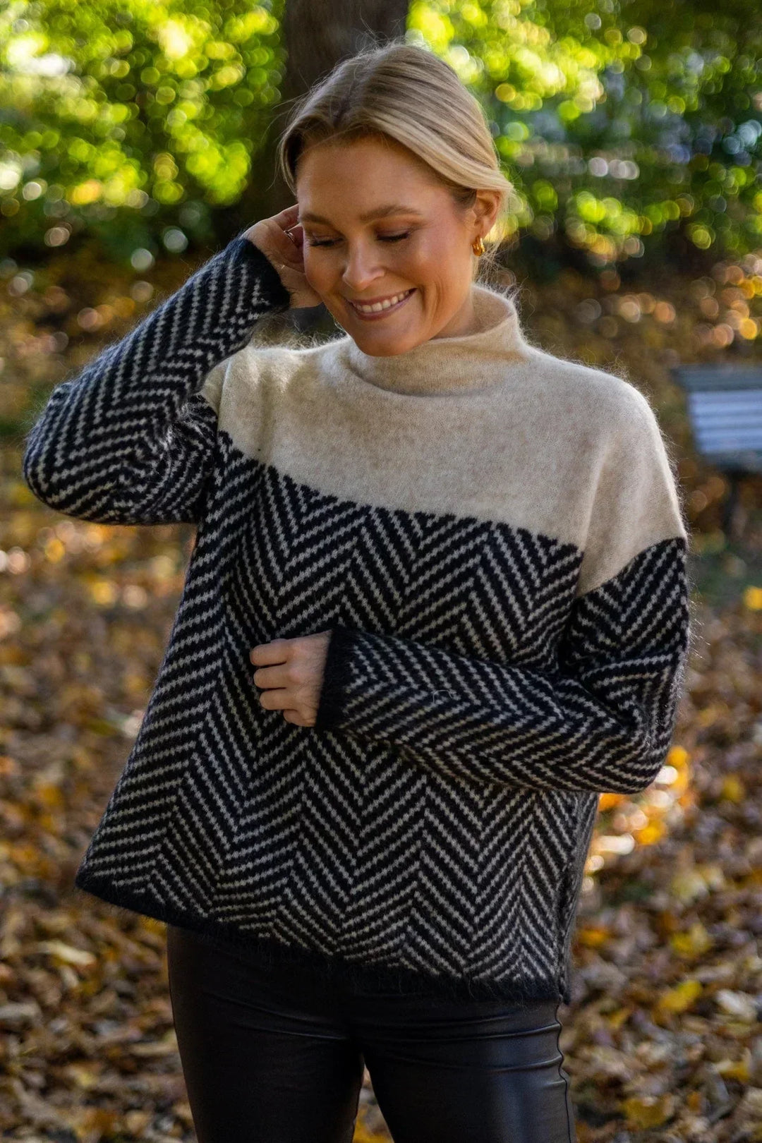 ADELIE - Premium Turtleneck made of fine knit