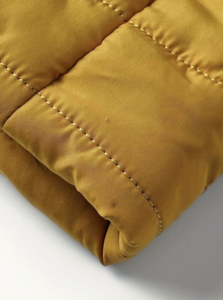 Men's Lightweight Puffer Jacket – Detail View