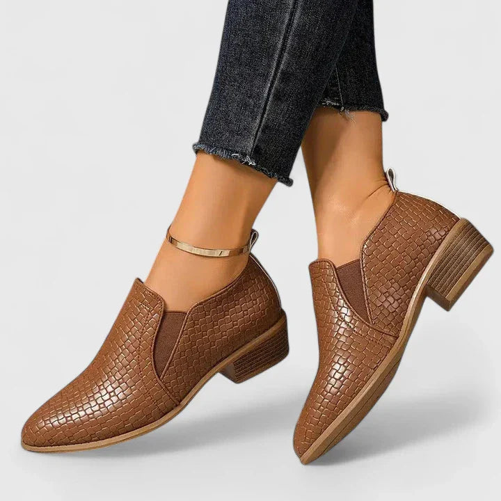 ARIVELLEA – ORTHOPEDIC SHOES