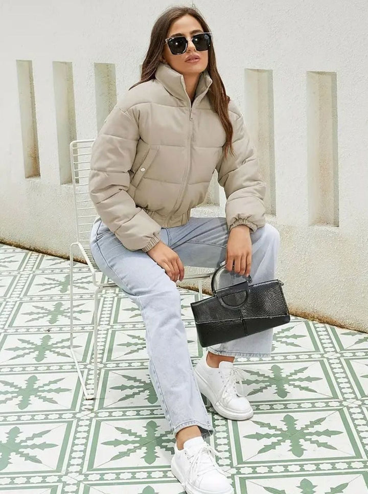Women's Cropped Puffer Jacket – Detail View