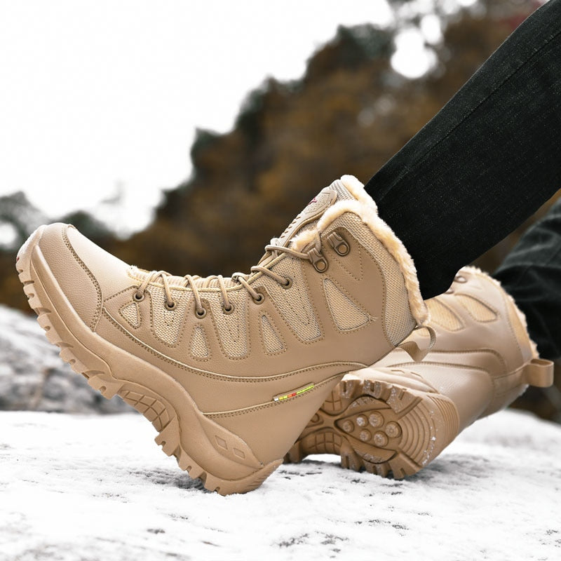 Women's Waterproof Winter Hiking Boots – Detail View