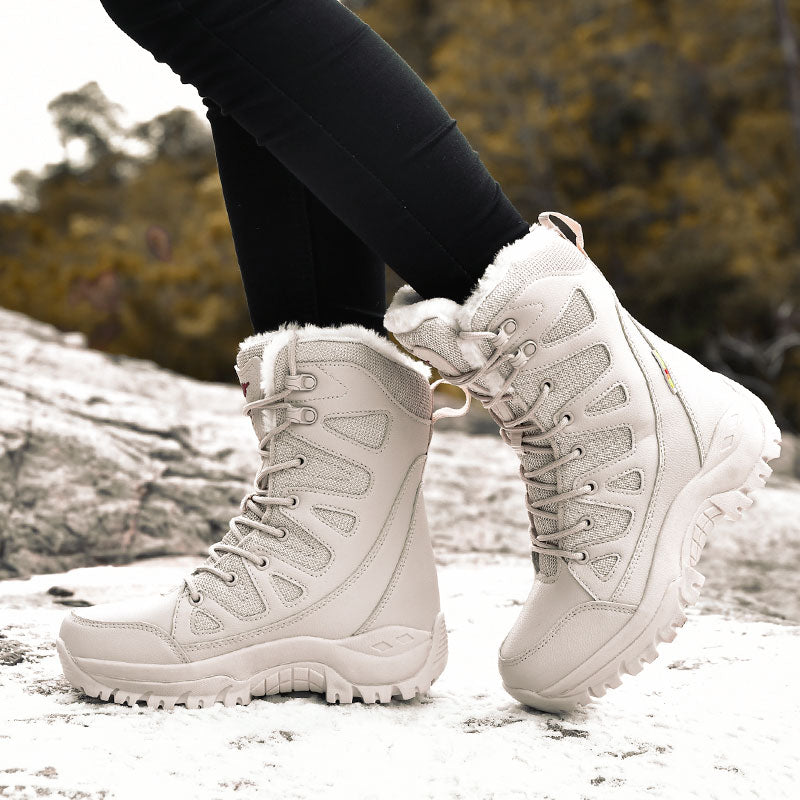 Women's Waterproof Winter Hiking Boots – Detail View