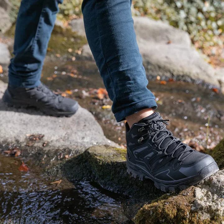 Women's Waterproof Hiking Boots – Detail View