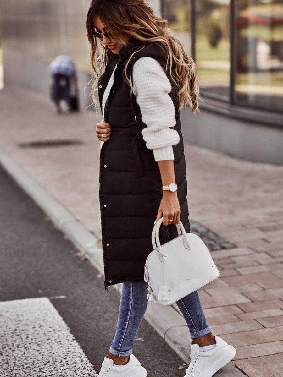 Women's Long Hooded Puffer Vest – Detail View