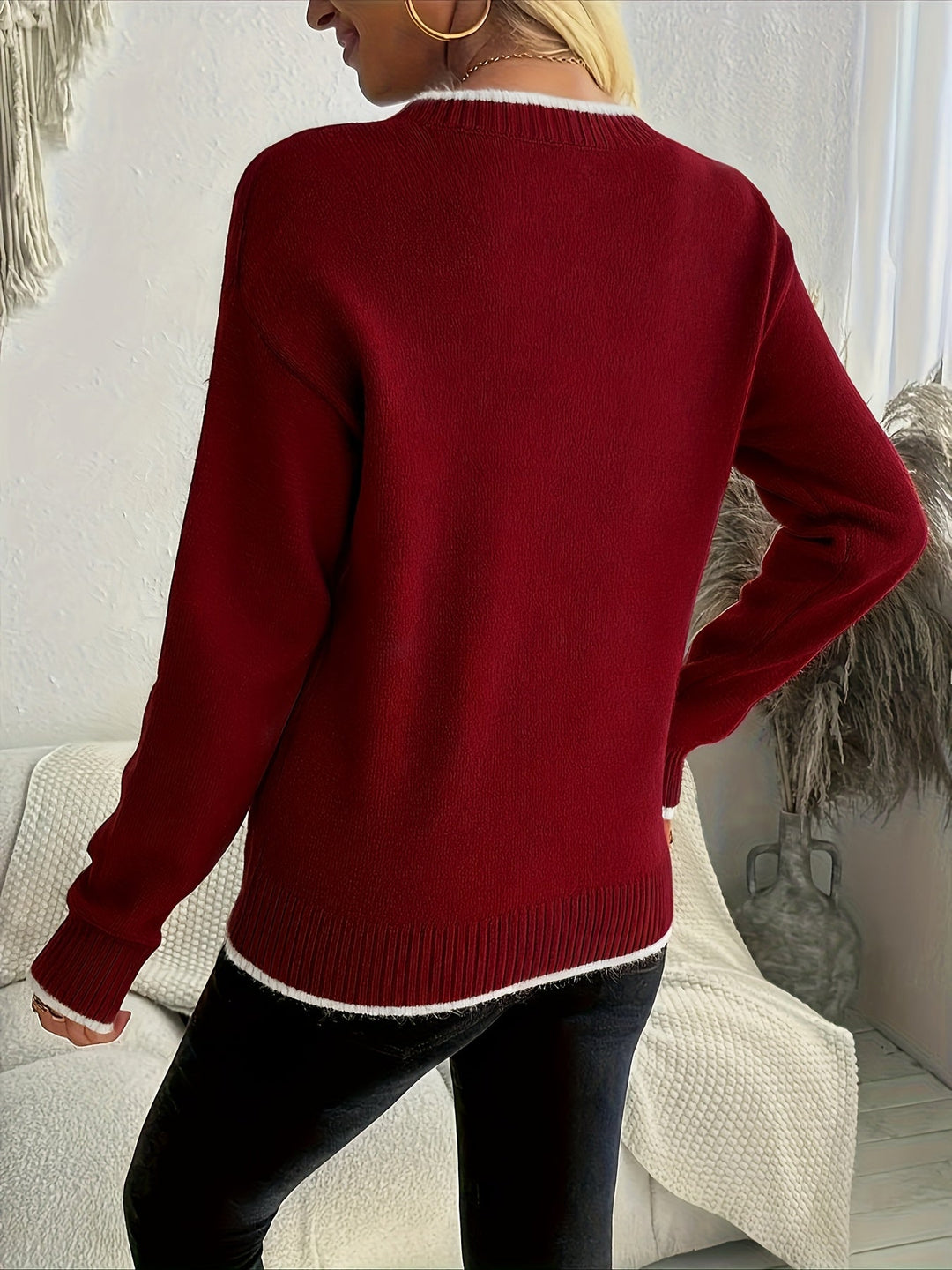 Women's Snowflake Knit Sweater – Detail View