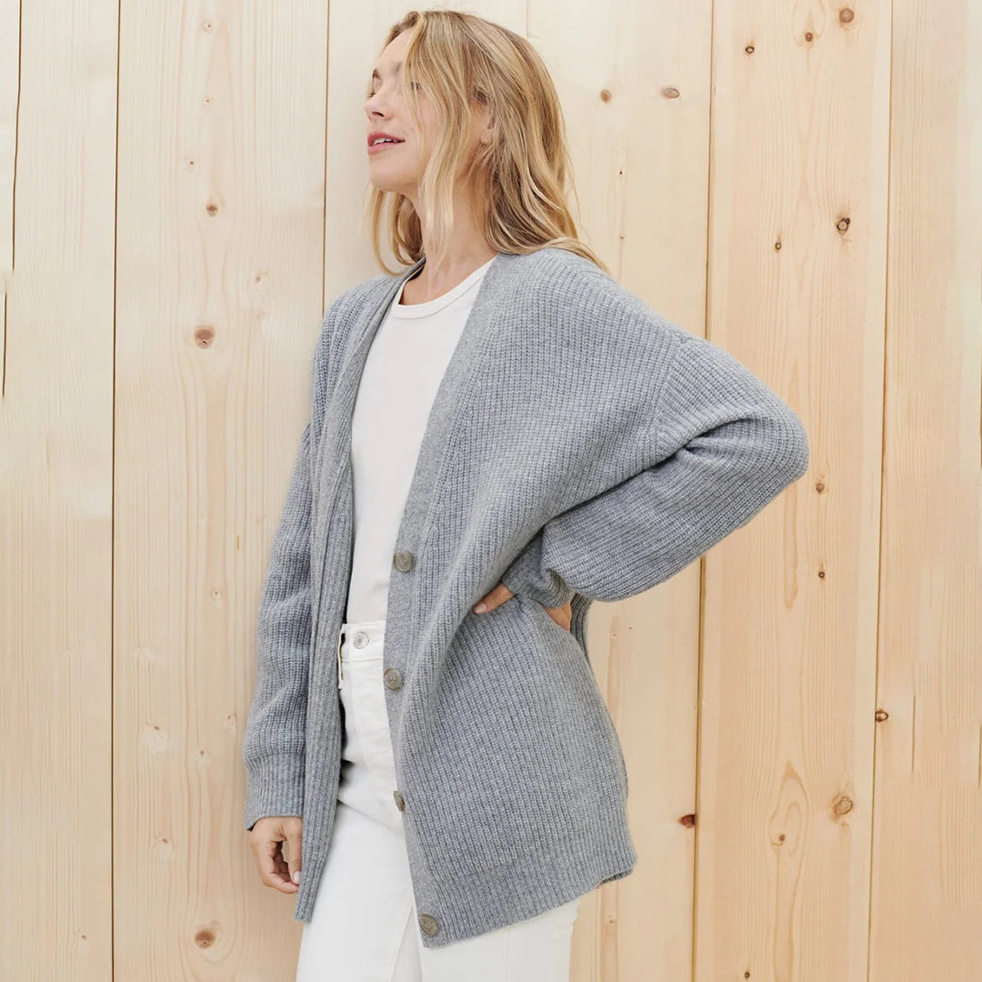 Women's Oversized Knit Cardigan – Detail View