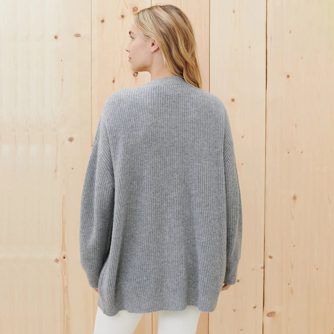 Women's Oversized Knit Cardigan – Detail View