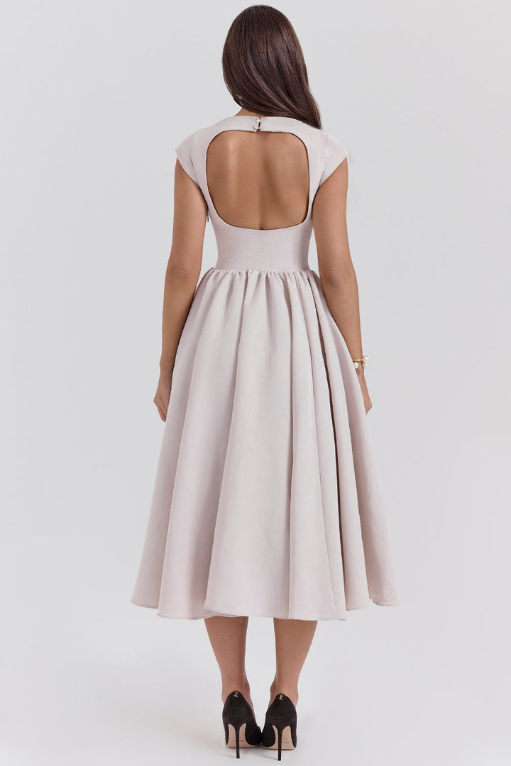 LUMI – BACKLESS DROPPED SHOULDER DRESS