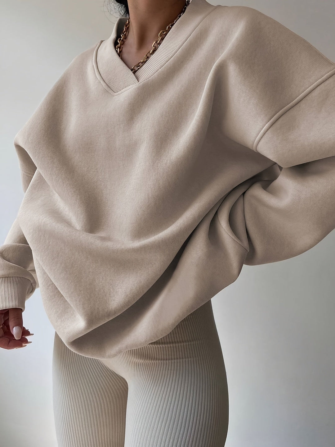 RADEGONDE | WOMEN'S OVERSIZED V NECK SWEATSHIRT FLEECE PULLOVER 3