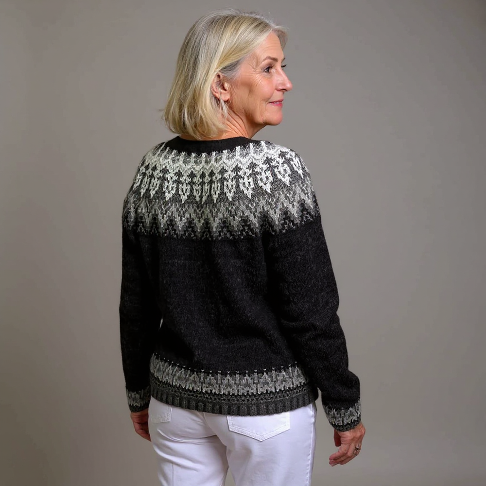 SAGA | WOMEN'S SNOWFLAKE FAIR ISLE CARDIGAN SWEATER CHRISTMAS KNIT 2