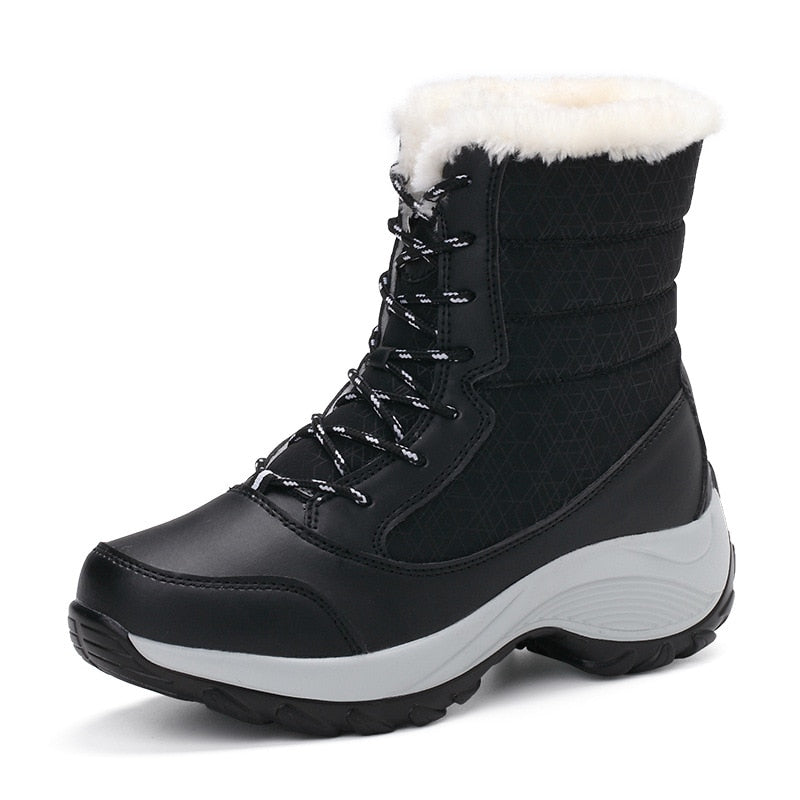 Women's Fur Lined Lace Up Snow Boots – Detail View