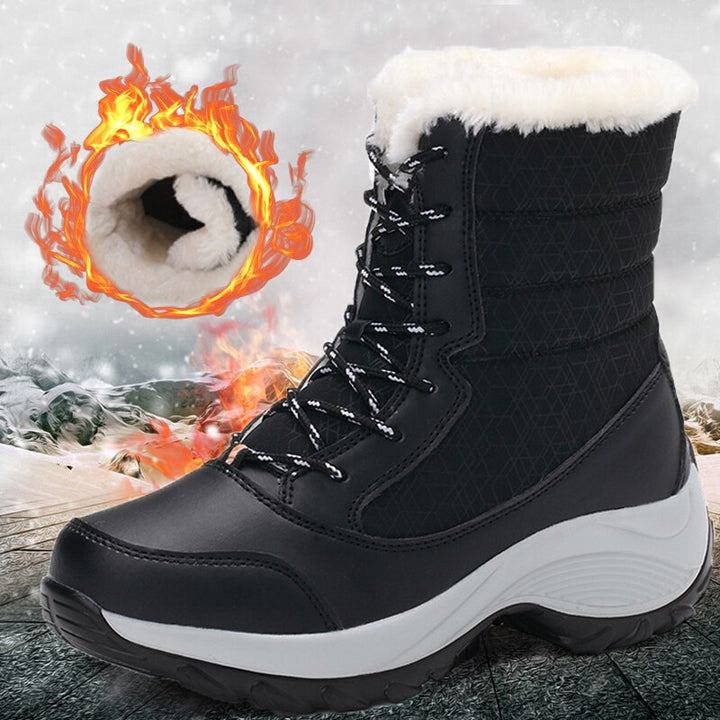 Women's Fur Lined Lace Up Snow Boots – Detail View