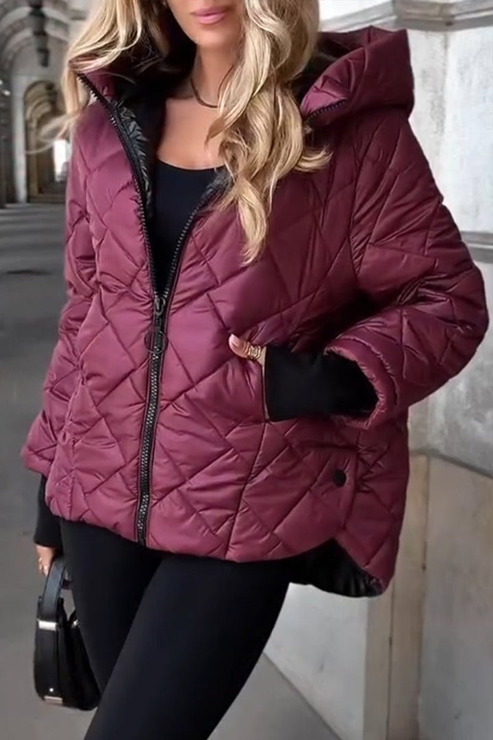 Women's Diamond Quilted Hooded Jacket – Detail View