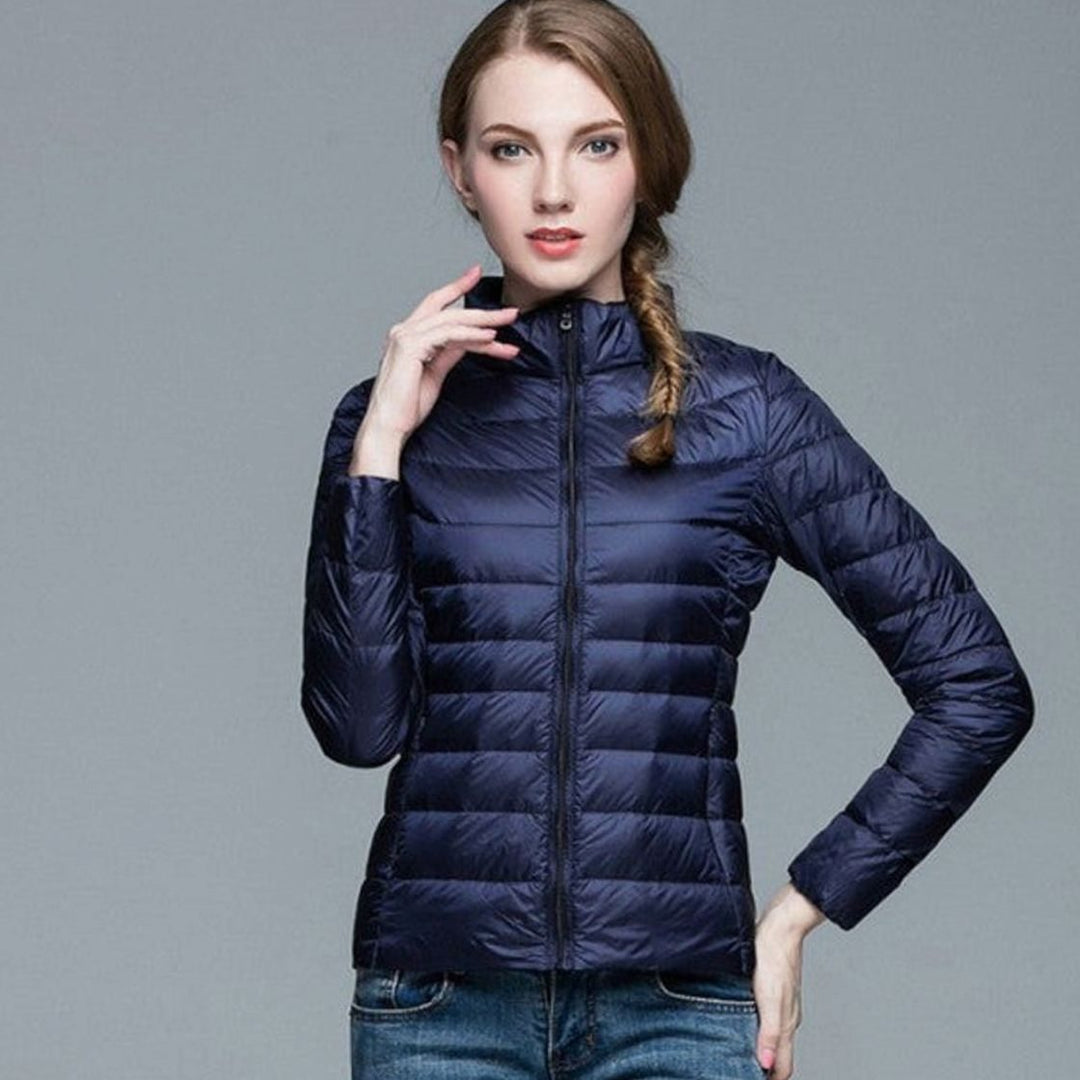 Women's Lightweight Puffer Jacket – Detail View