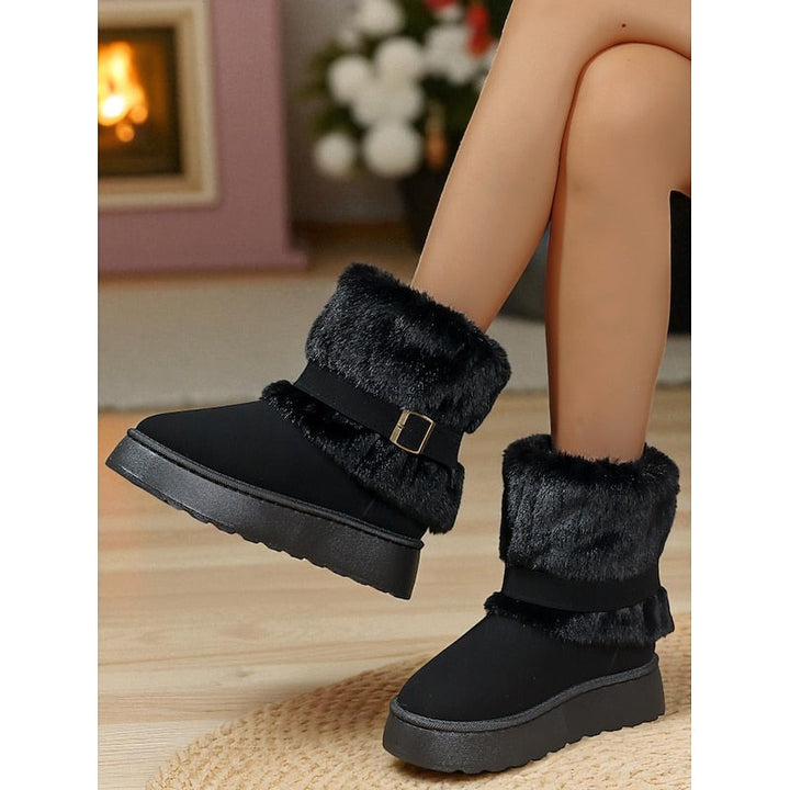 Women's Platform Faux Fur Snow Boots – Detail View