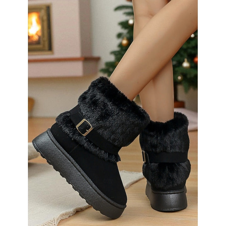 Women's Platform Faux Fur Snow Boots – Detail View